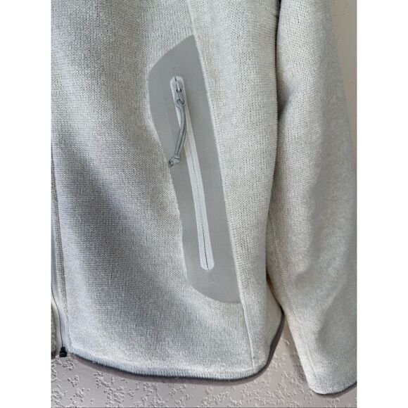 Arc'teryx Covert Hoodie - Picture 3 of 5